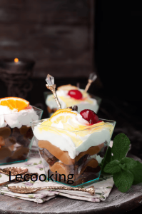 dessert with cream glass 70626 4122