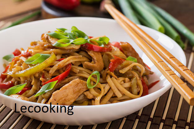 udon noodles with chicken peppers japanese cuisine 2829 11268